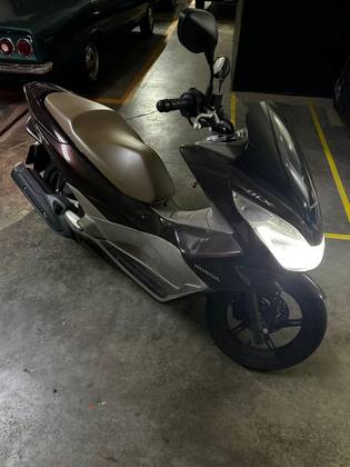 HONDA PCX DLX 